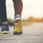 Por que caminhar no meio da corrida não é fracassar